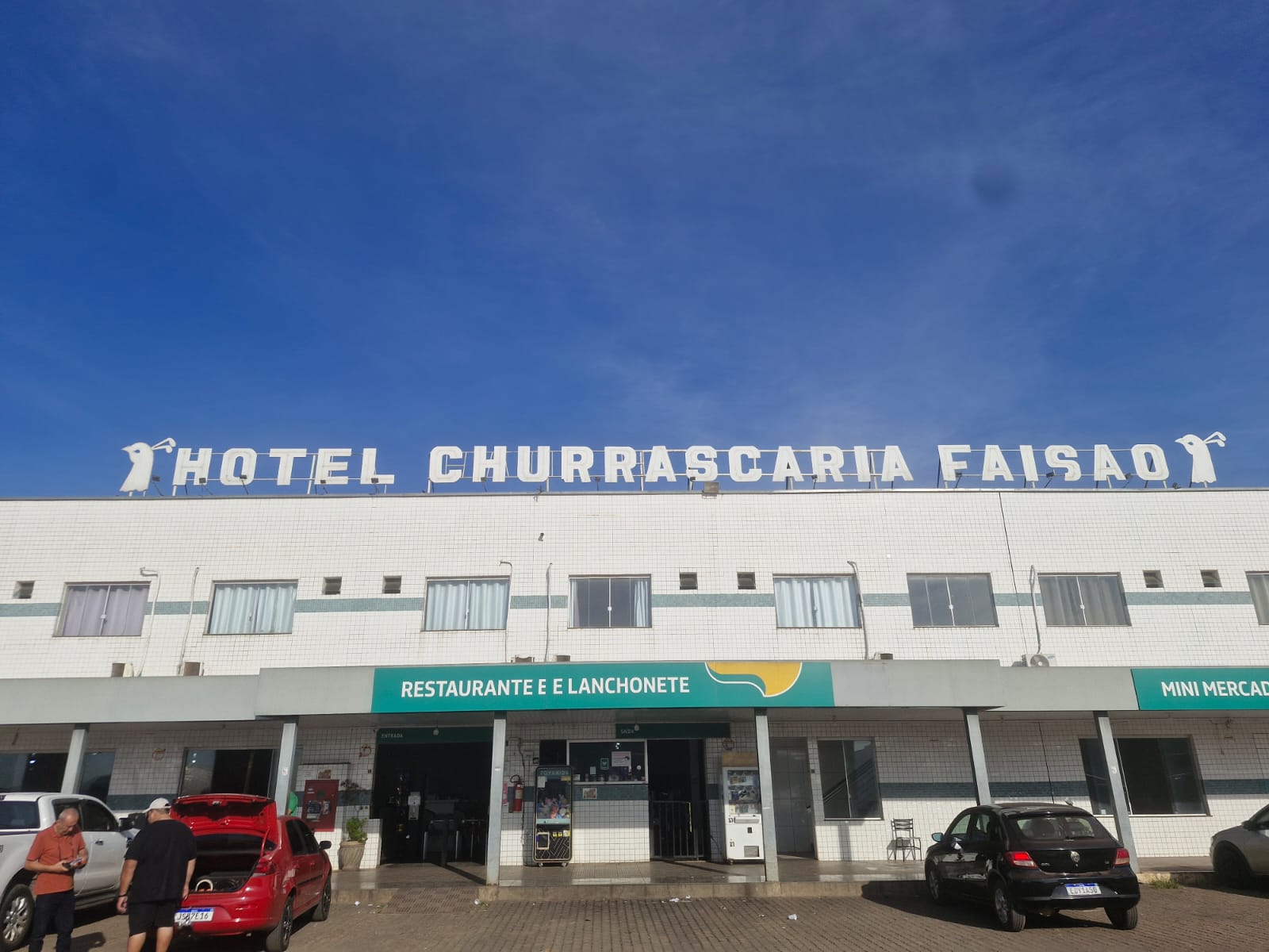 Fachada Hotel Dom Mineiro